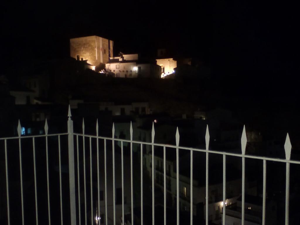 Casa De Las Lanzas Setenil De Las Bodegas Buitenkant foto
